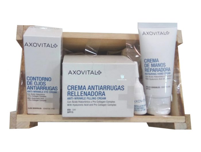 Cesta regalo Axovital con productos de cosmética